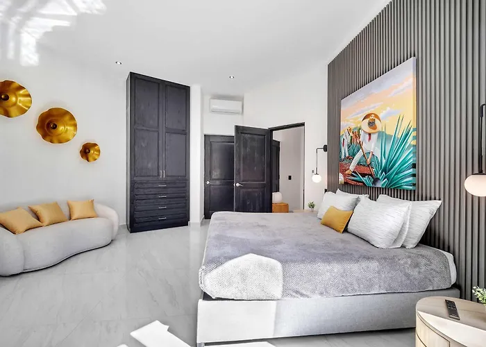 Marbella Lane Grand Private Luxury