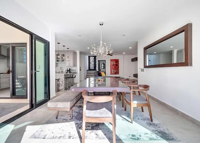 Marbella Lane Grand Private Luxury Сasa de vacaciones
